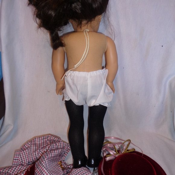 1997 Pleasant Company Samantha American Girl - Picture 6 of 8